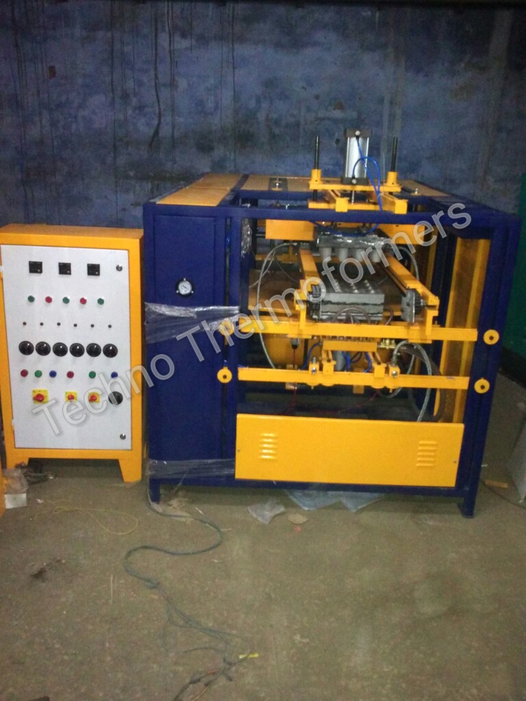 Automatic pvc tray making machine